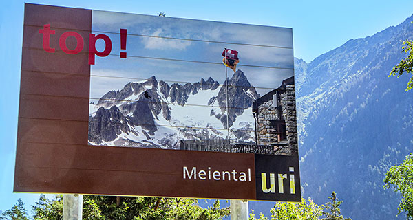 Werbetafel für das Meiental